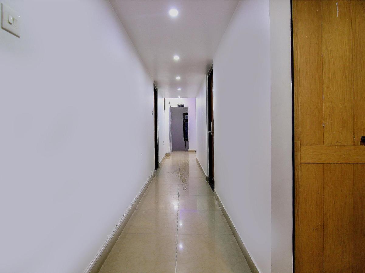 Oyo Flagship 4434 Earth Inn Lucknow Extérieur photo