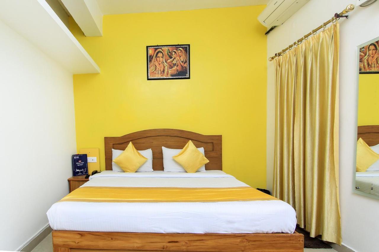 Oyo Flagship 4434 Earth Inn Lucknow Extérieur photo